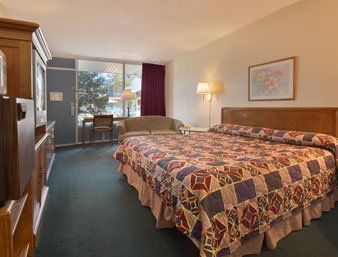 Castle & By Oyo 2* Lawton