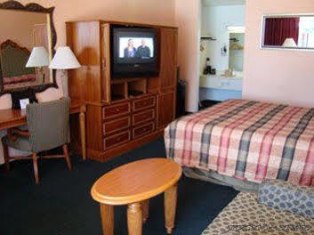 Motel Castle & 2*