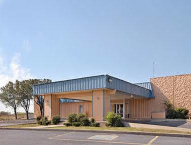 Motel Castle &